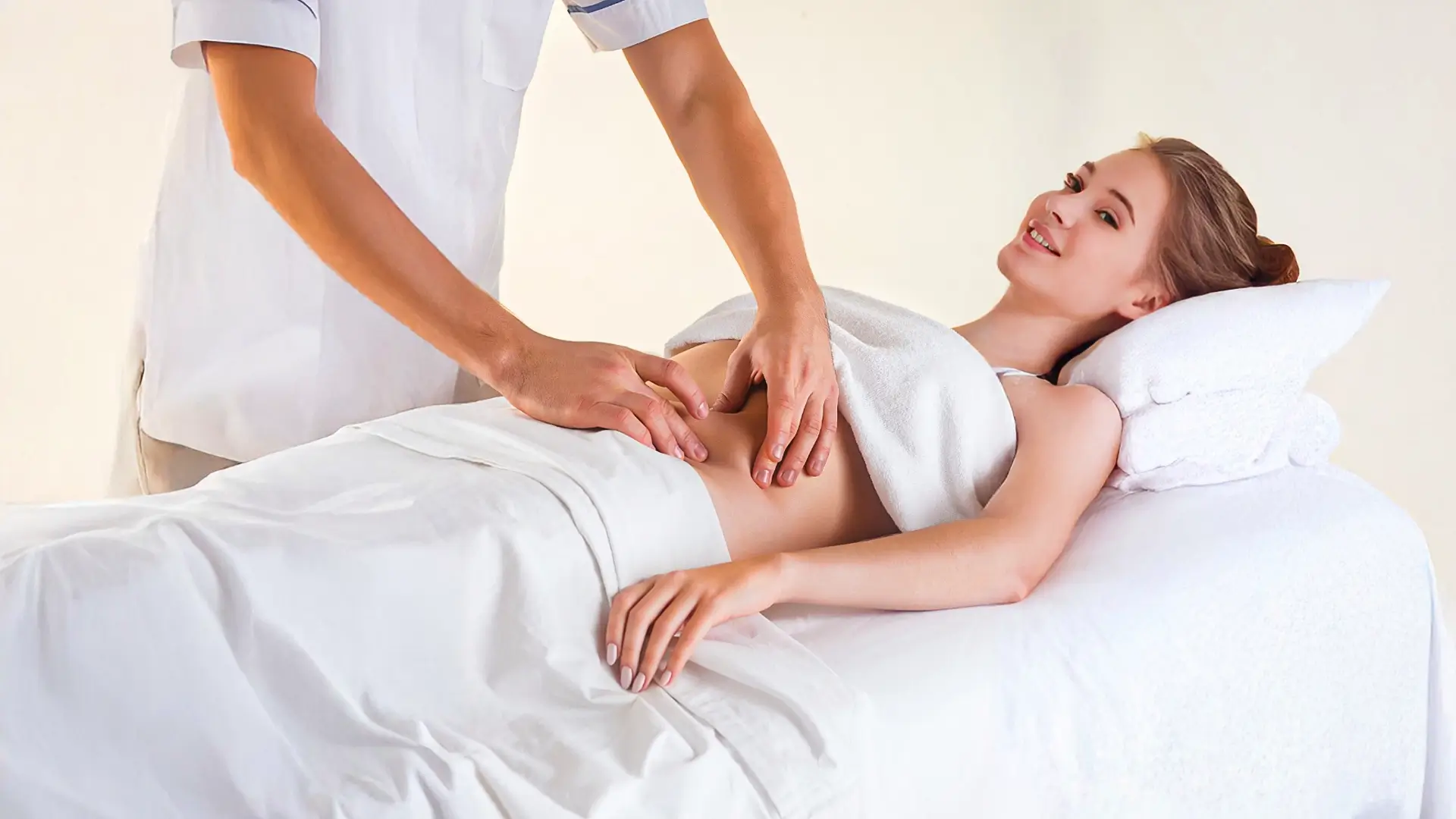 Body lymphatic drainage massage to reduce swelling and improve circulation – New Westminster, BC wellness treatment